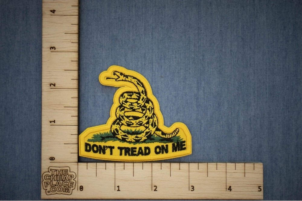 Don't Tread on Me Small Embroidered Patch actual product photo 3
