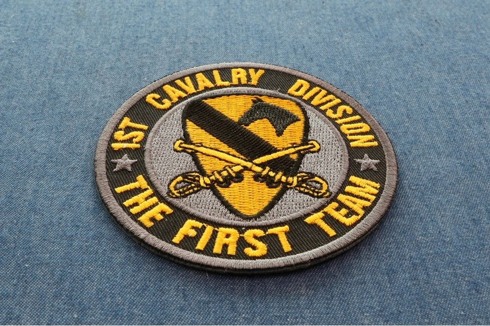 1st Cavalry Division Embroidered Patch reverse and construction view