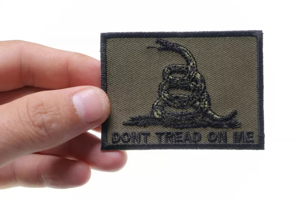 Don't Tread on Me Gadsden Flag Embroidered Patch actual product photo 3