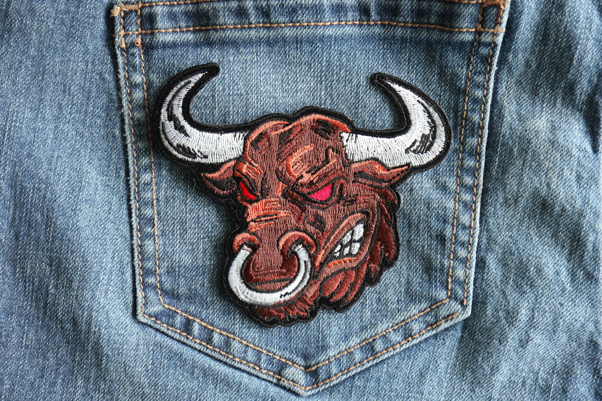Angry Bull Iron-On Patch – Fierce Embroidered Patches ( 4x3 inches )