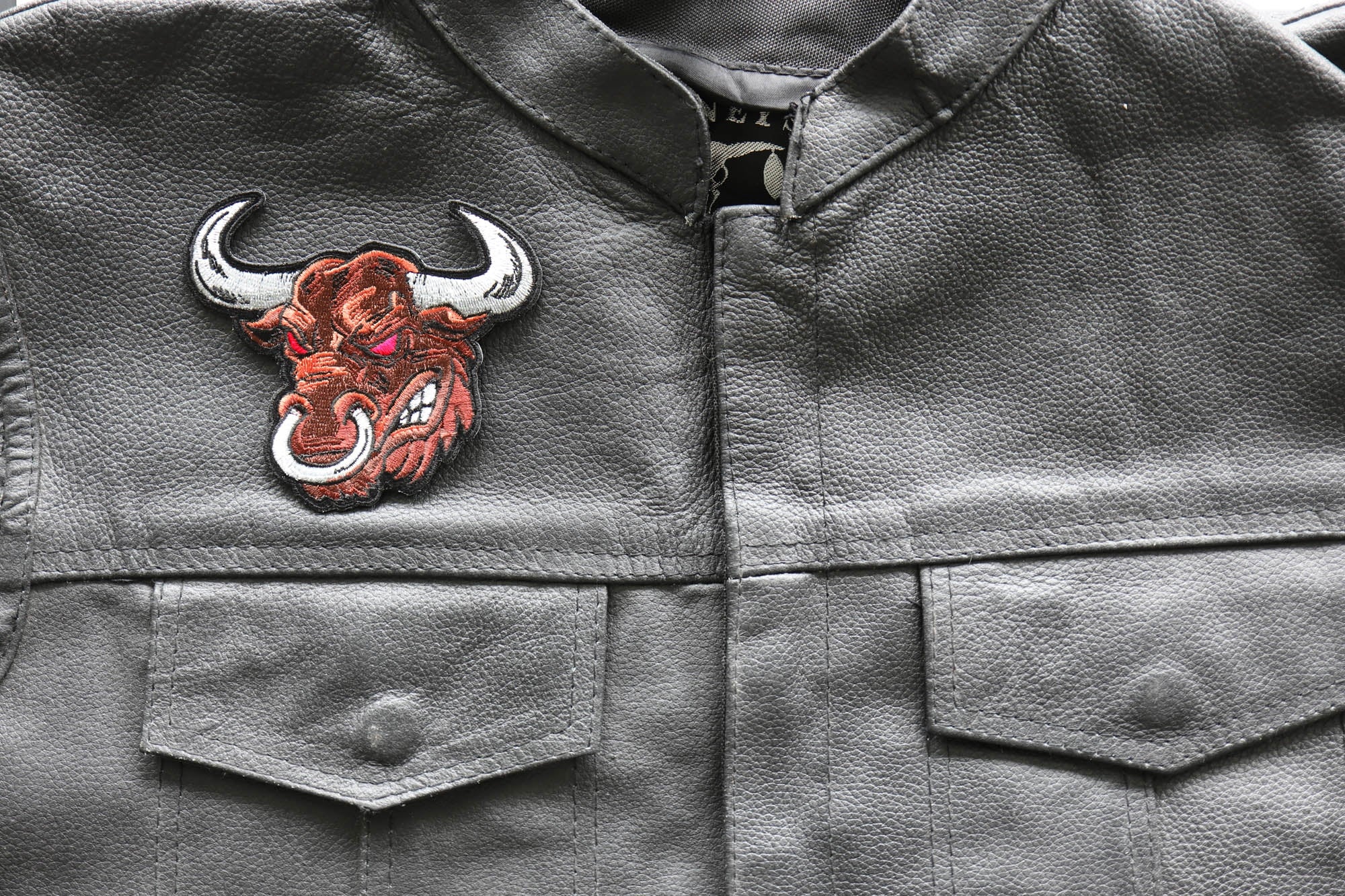 Angry Bull Iron-On Patch – Fierce Embroidered Patches ( 4x3 inches )