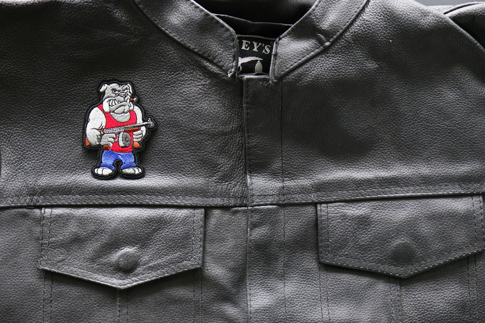 Bulldog Machine Gun Embroidered Patch stitching detail