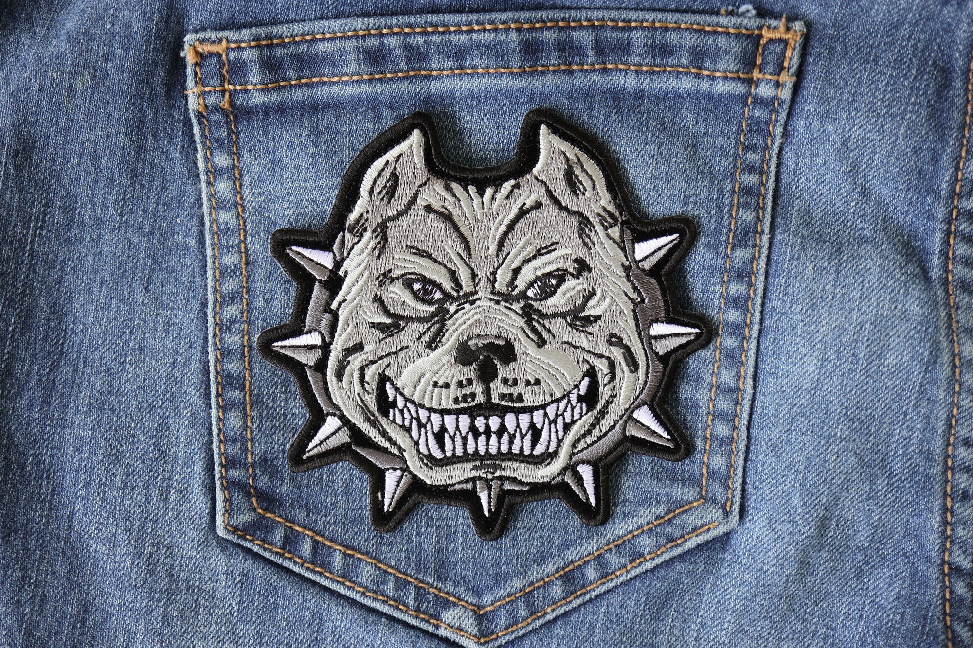 Gray Pitbull Dog Embroidery Patch – Small, Sophisticated iron-on-patch ( 4 x 4 inches )