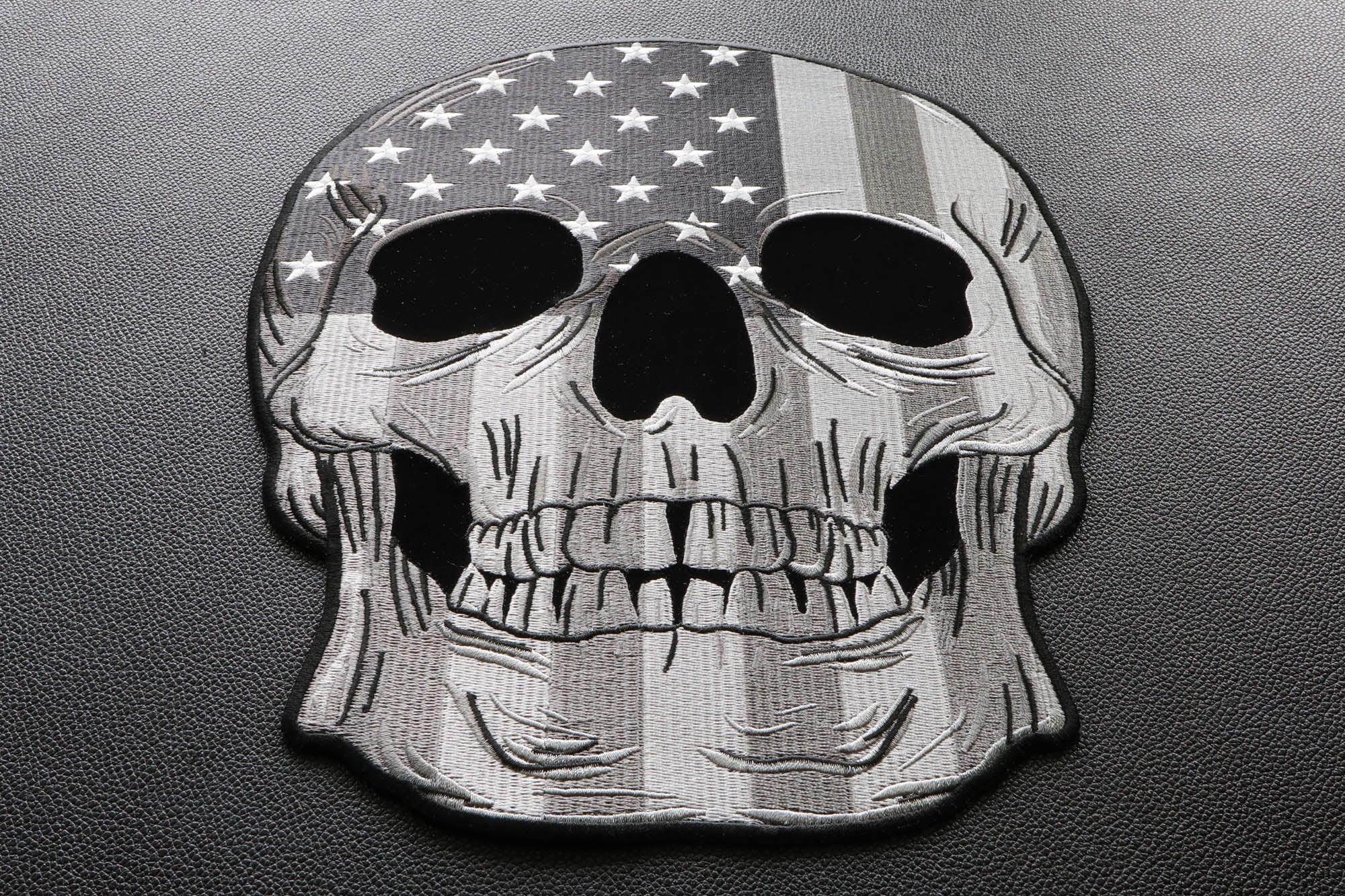 American Flag Skull Patch – Large Embroidered Artwork ( 4 x 5 inches )