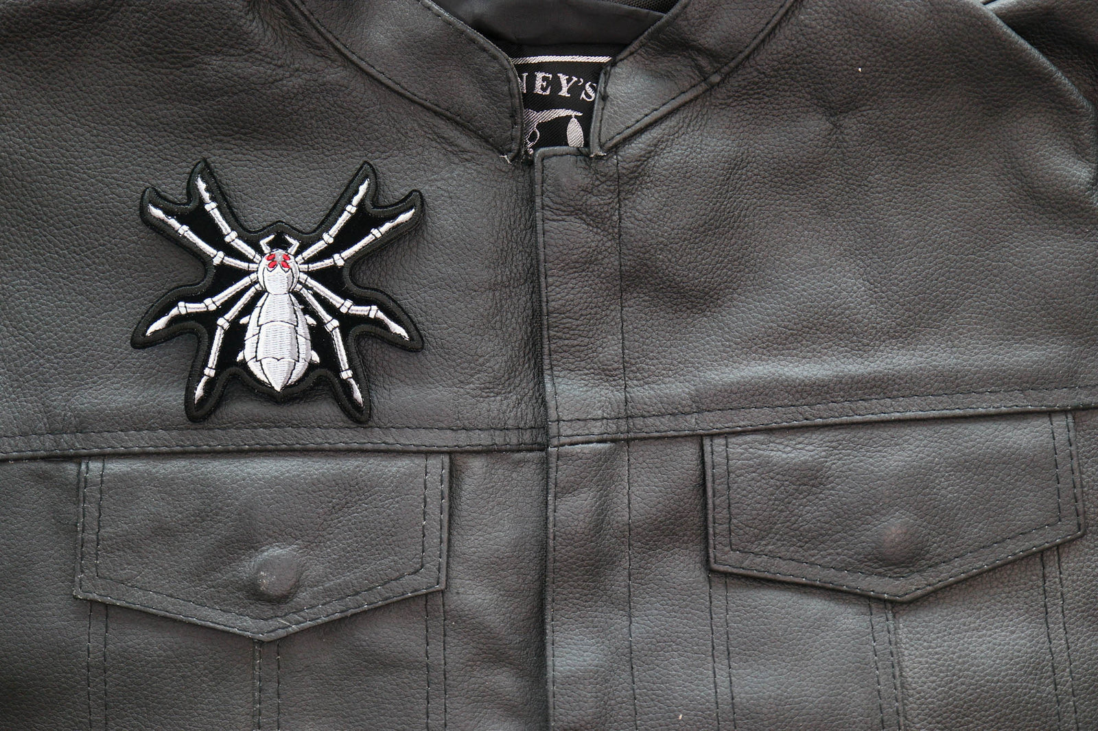 Mechanical Spider Embroidered Patch stitching detail