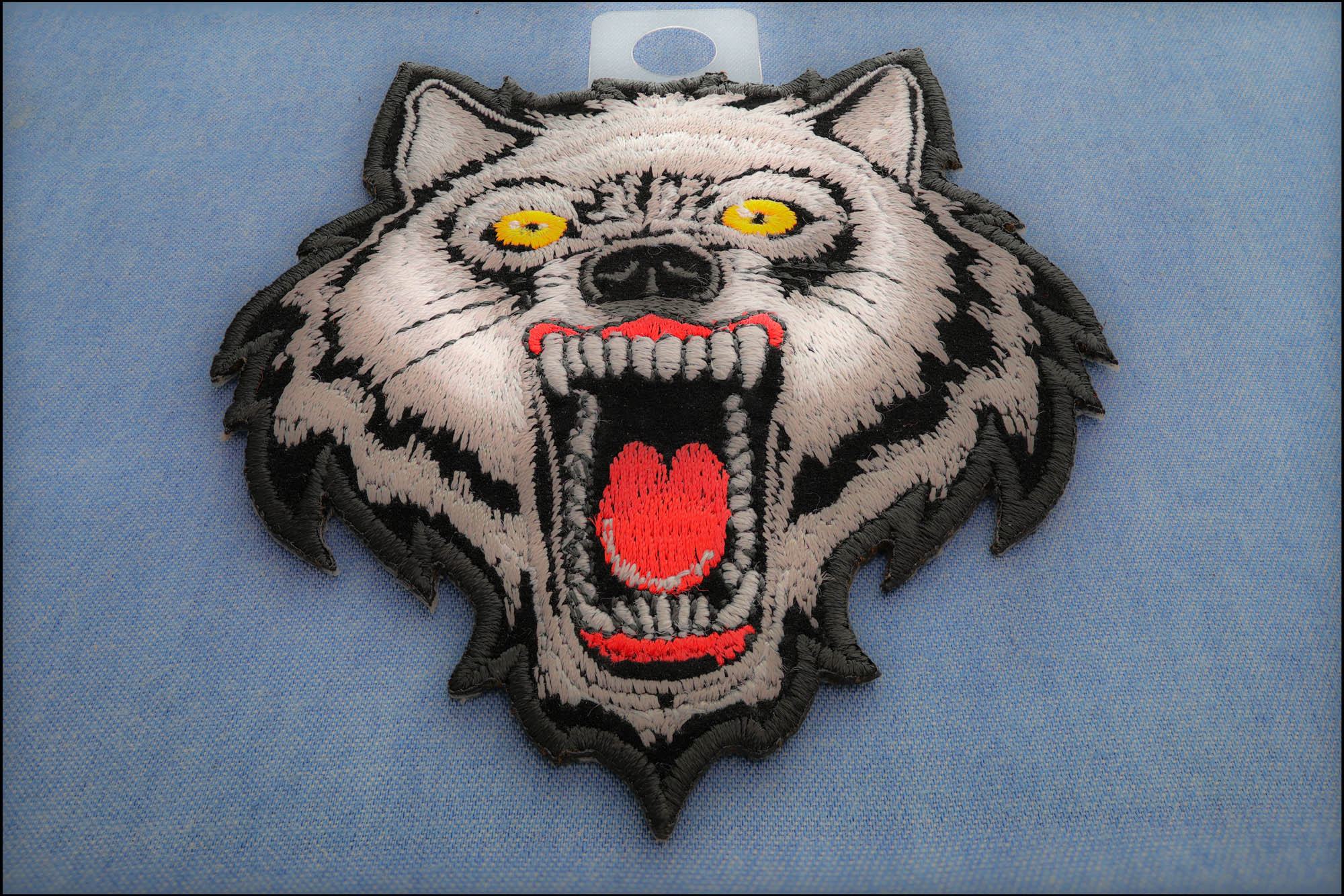 Classic Wolf Patch – Perfect for Denim, Bags & Caps ( 3 x 4 inches )