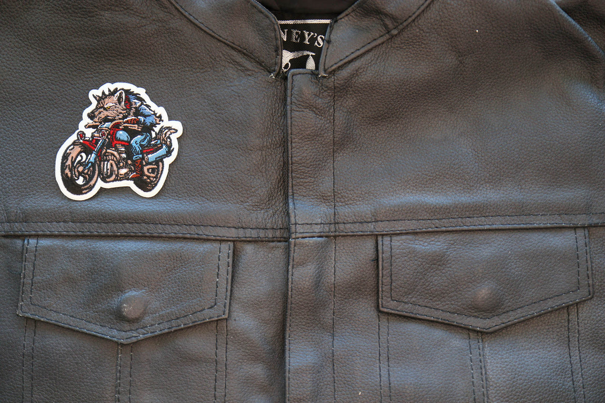 Wolf Motorcycle Embroidered Patch stitching detail